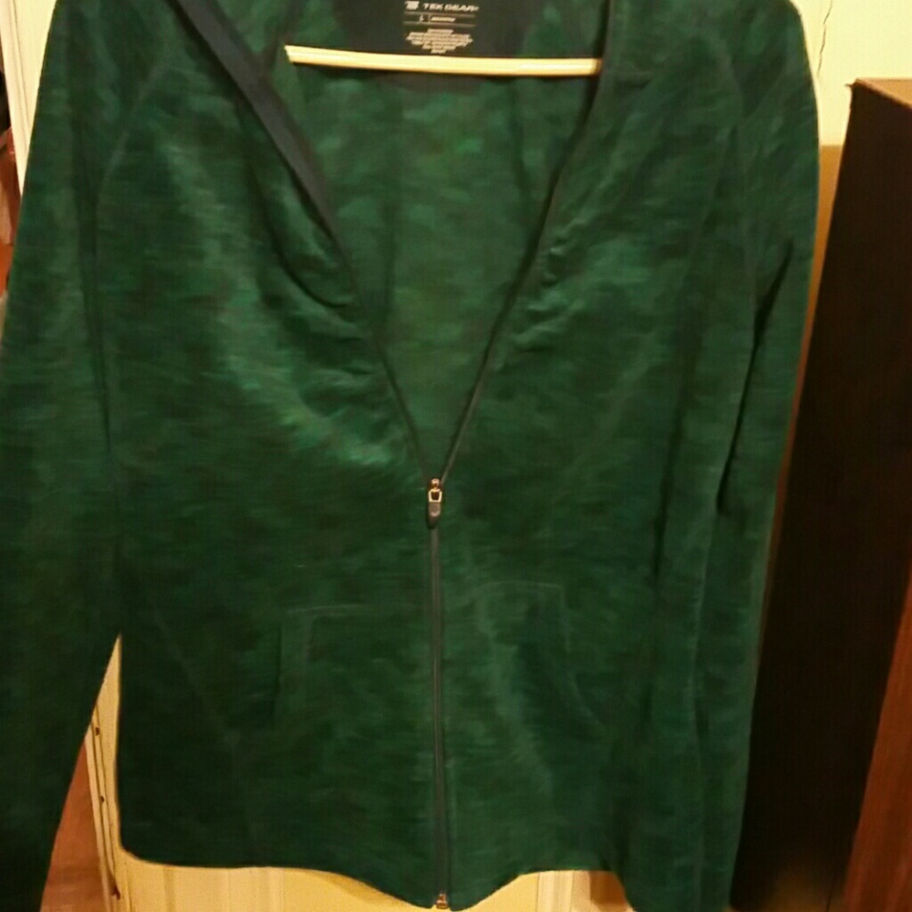 Zip up hooded light sweater